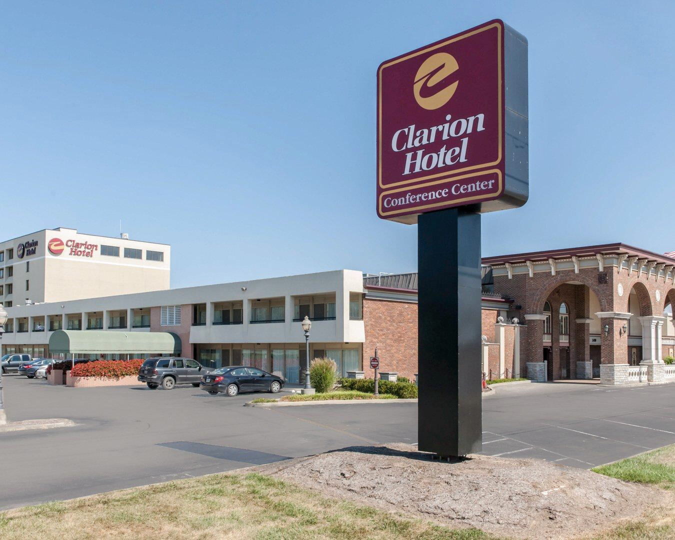 Clarion Hotel And Conference Center Columbus Exteriör bild